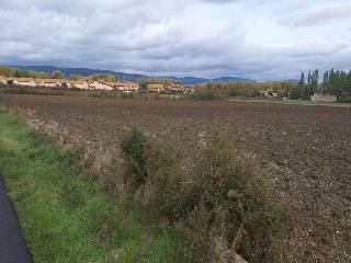 Suelos en Villarcayo de Merindad de Castilla la Vieja ,Burgos 12