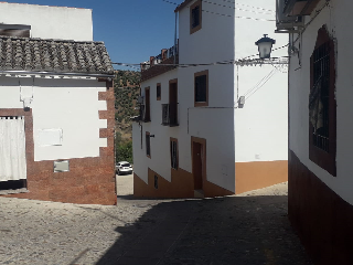12528-0001 8