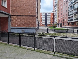 02996-0001 18