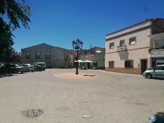04728-0001 31