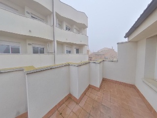 Obra parada en construcción pisos en Alcoletge ,Lleida 47