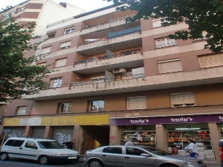 04699-0001 2
