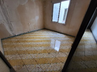 00669-0001 28