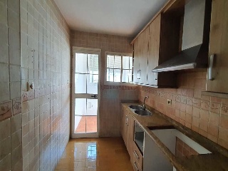03998-0001 15