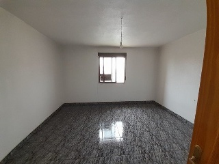 00072-0001 28