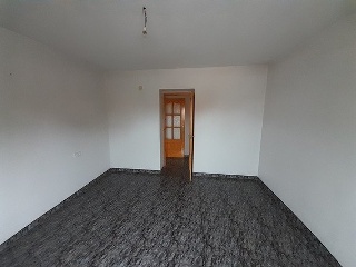00072-0001 29