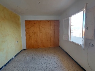 00074-0001 8