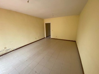 01974-0001 28