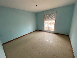 01974-0001 32