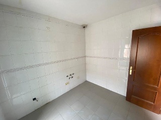 01974-0001 37