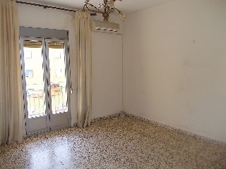 04687-0001 37