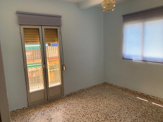 04687-0001 38