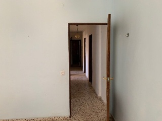 04687-0001 49