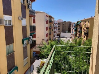 04687-0001 56
