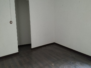 04692-0001 8