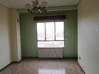 04701-0001 18