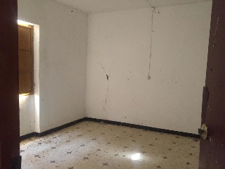 04702-0001 6