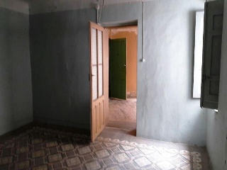 15050-0001 27