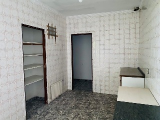 11789-0001 23