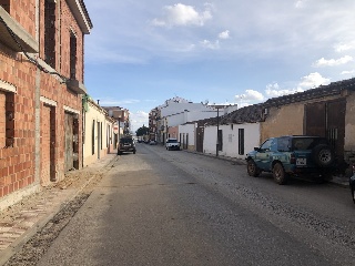 11789-0001 38