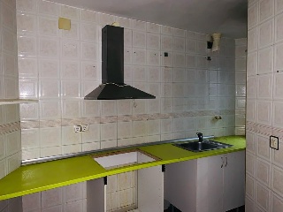 06307-0001 27