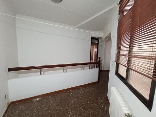 04658-0001 51