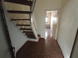04658-0001 56