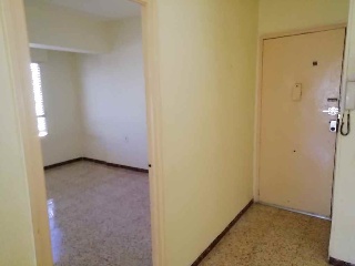 04673-0001 32