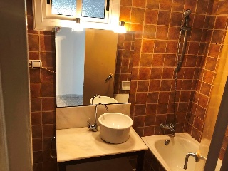 05706-0001 21