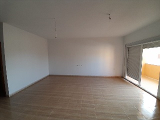 00386-0001 18