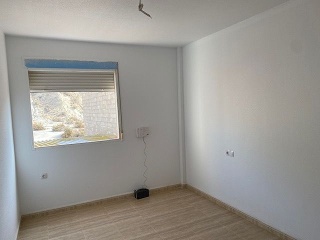 00386-0001 16