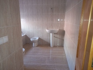 00386-0001 28
