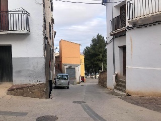 08298-0001 12