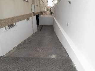 06829-0001 12