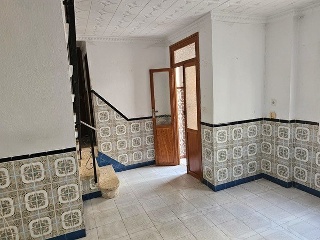00255-0001 29