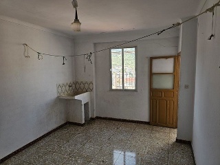 00255-0001 37