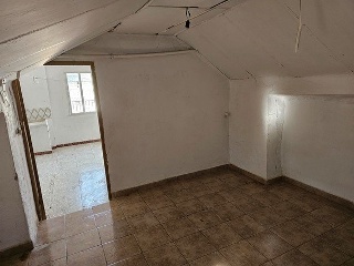 00255-0001 42