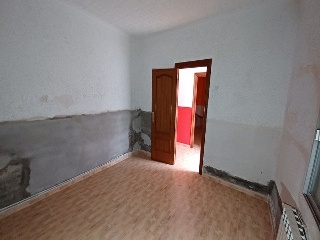 05638-0001 49