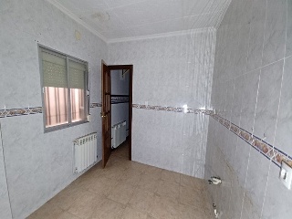 05638-0001 60