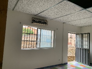 Local comercial en C/ Bernaldo de Quiros - Torrelaguna - Madrid 18