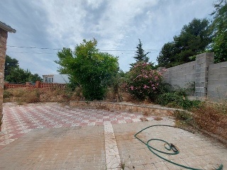 Chalet independiente situado en El Montmell  27