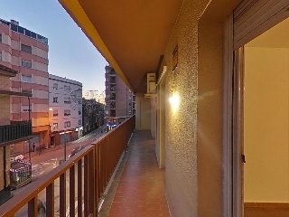 08851-0001 98