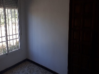 Chalet independiente situado en Marchena 29