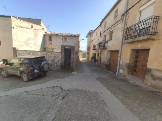 Piso situado en Alcanó 24