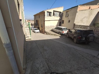 Piso situado en Alcanó 25