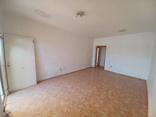 04939-0001 20