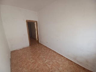 04939-0001 25