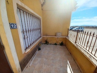 04939-0001 34