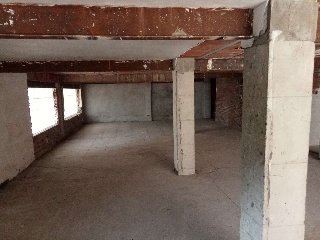 Local comercial en C/ Isaac Albéniz - Fraga - Huesca 20