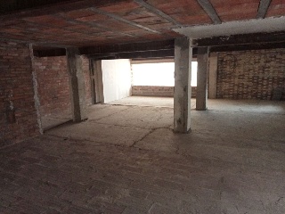 Local comercial en C/ Isaac Albéniz - Fraga - Huesca 23